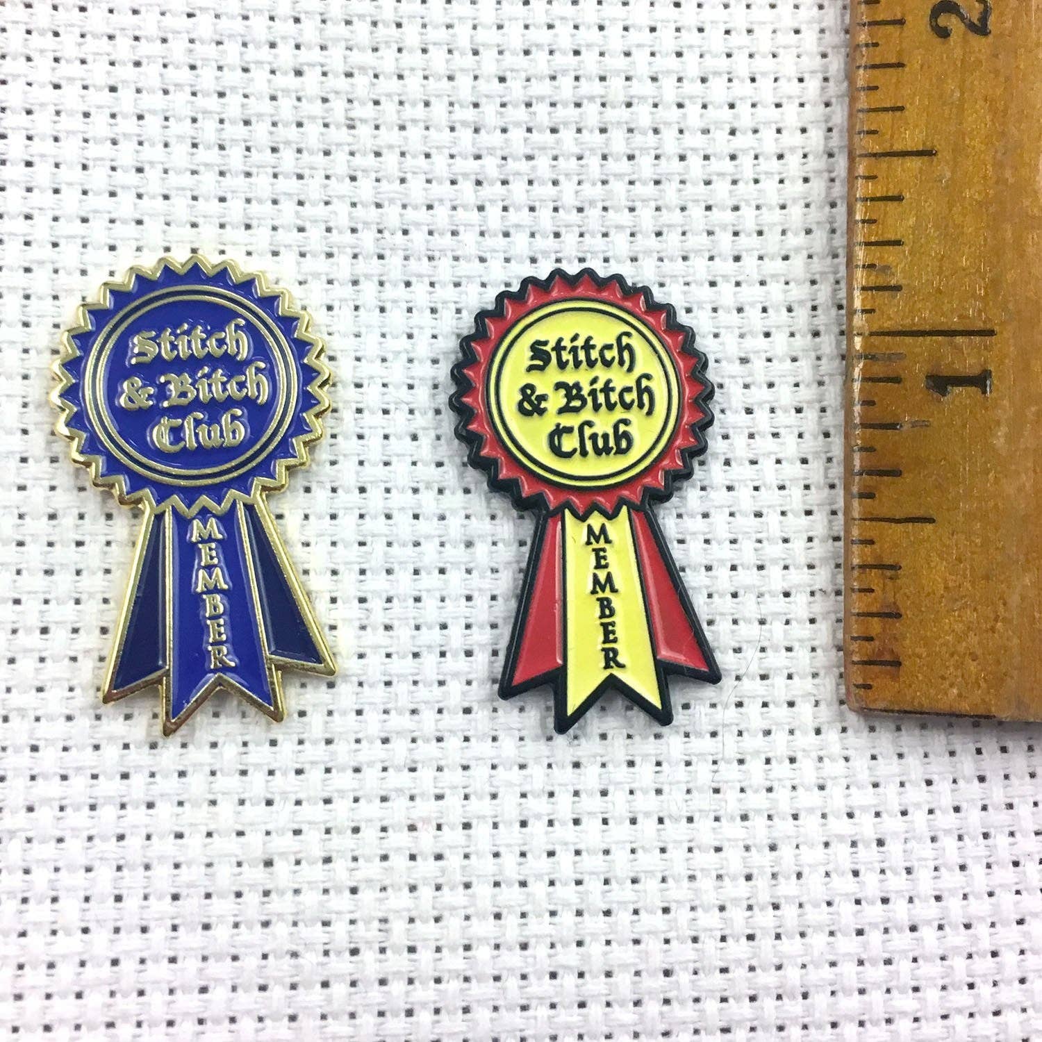 Stitch and Bitch Club Member Needle Minder: Blue