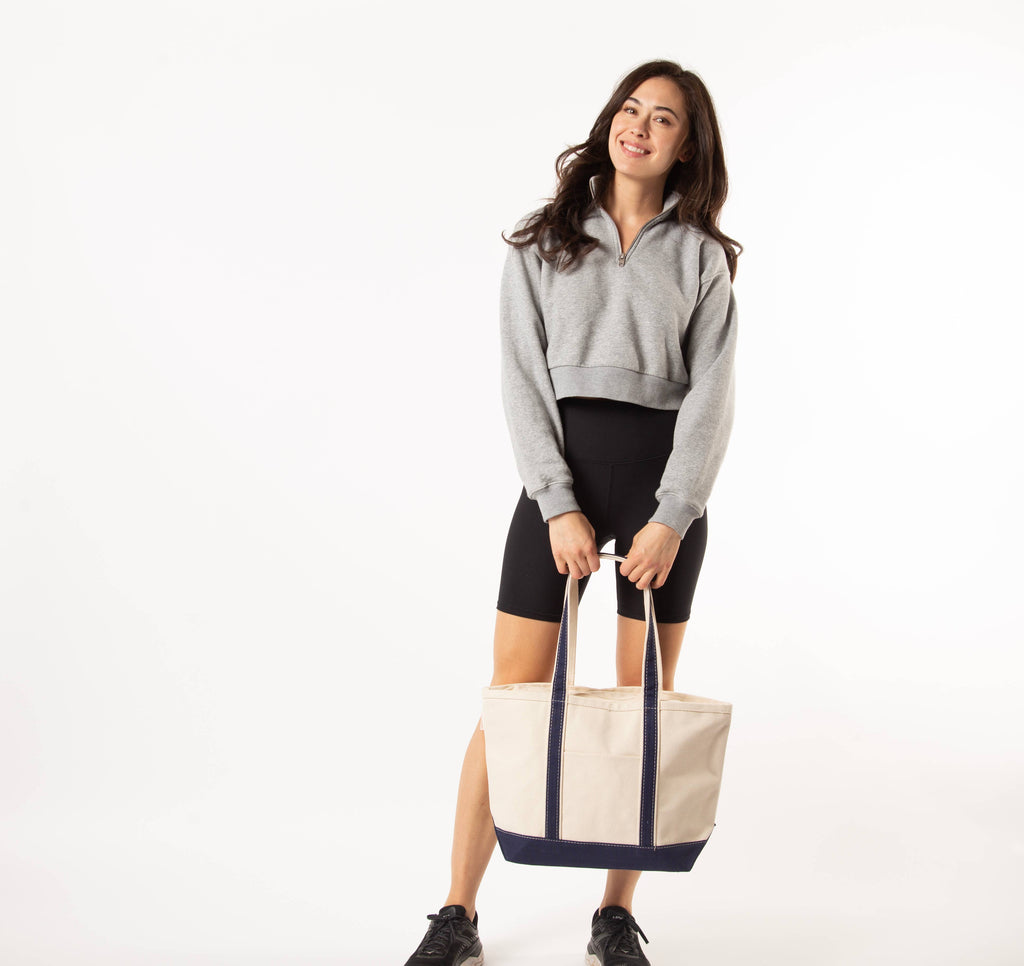 Pockets Medium Classic Tote: Navy