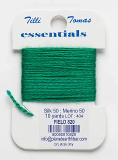 Essentials-820-Field