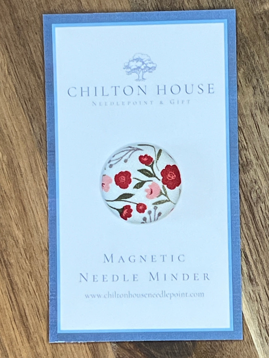 The Poppy Floral Magnetic Needle Minder (Medium)