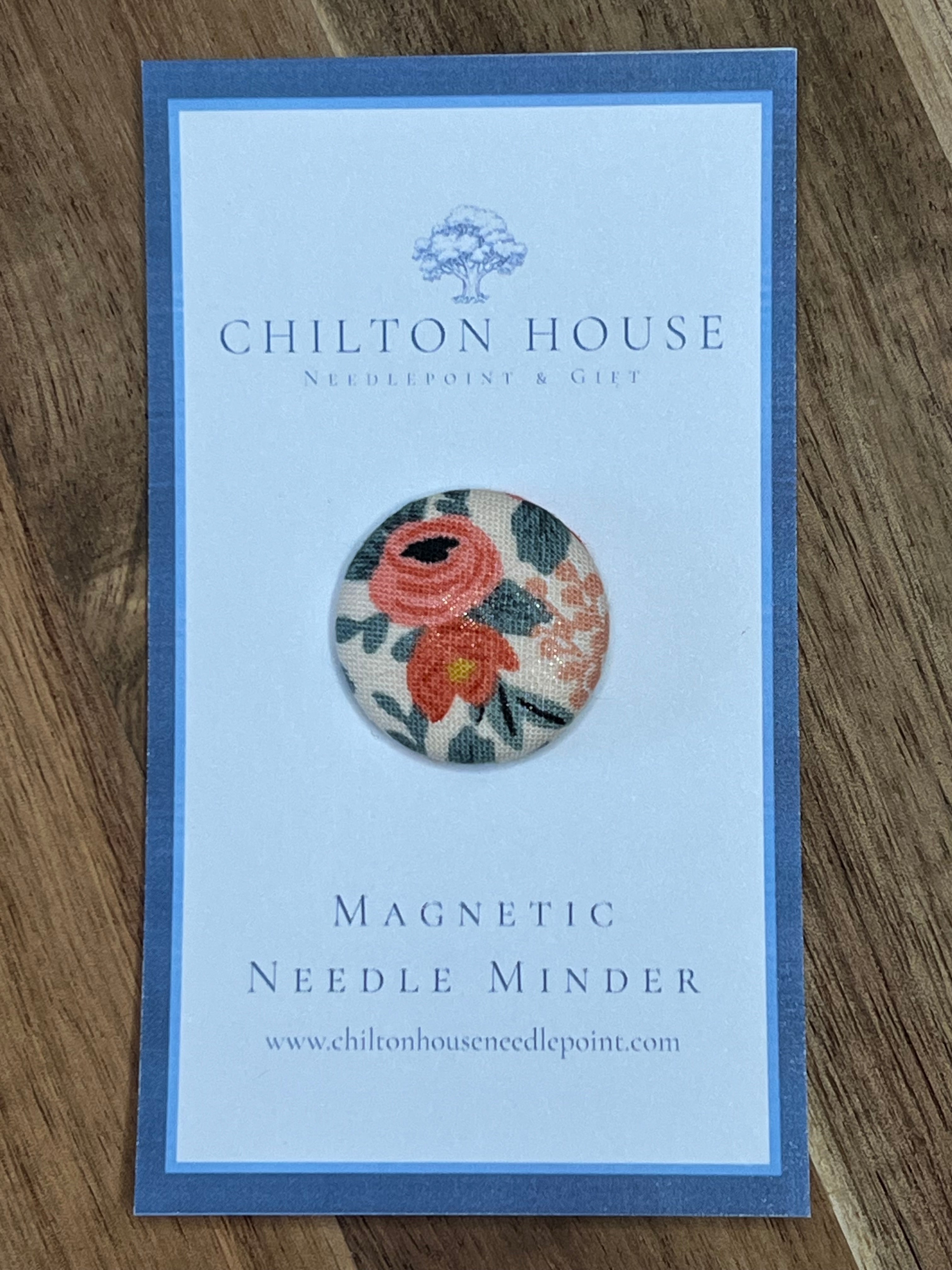 The Daphne Floral Magnetic Needle Minder (Medium)