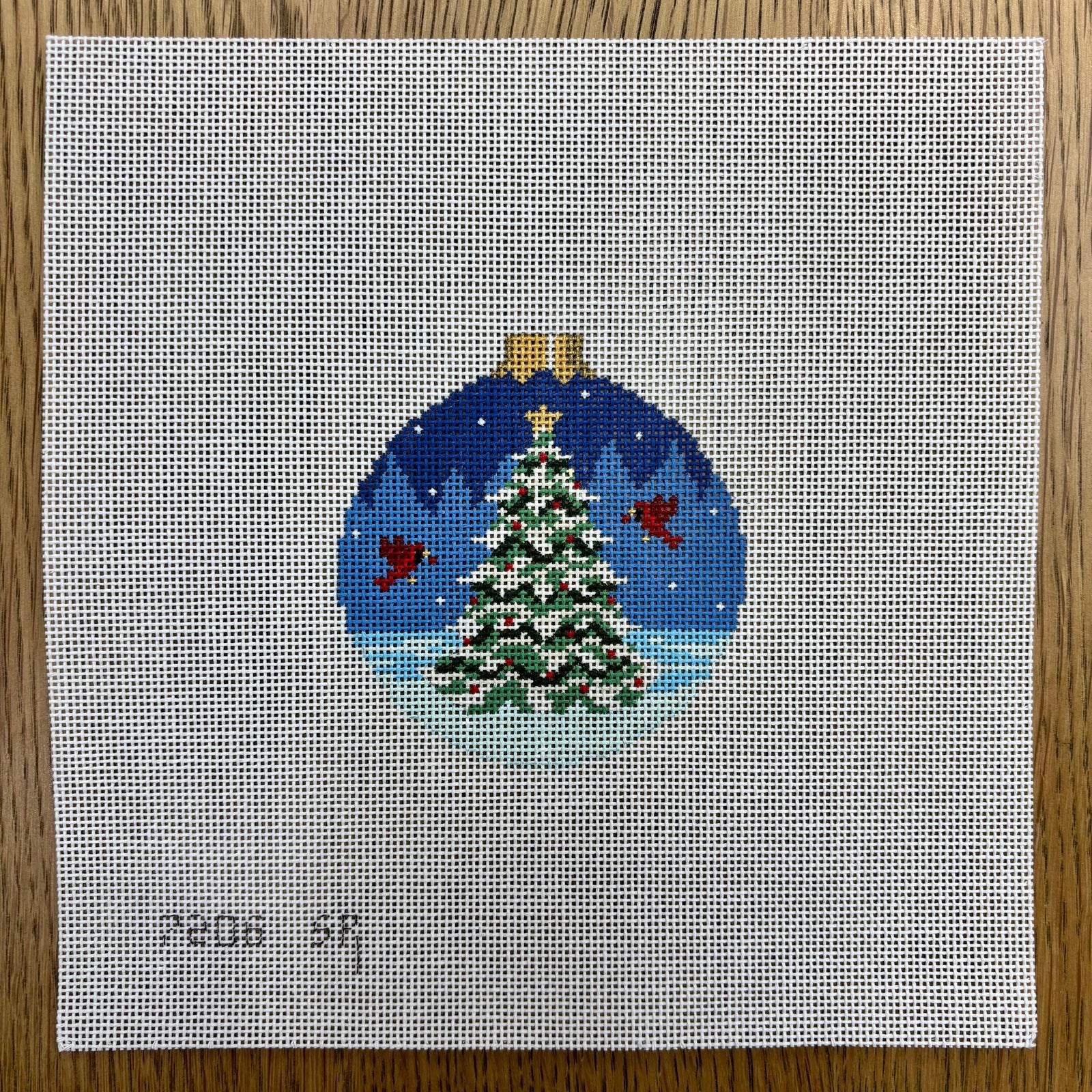 Cardinal Tree Round 13 mesh Canvas