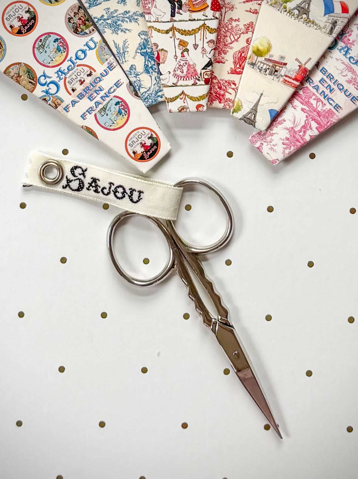 Maison Sajou French Scalloped Scissors