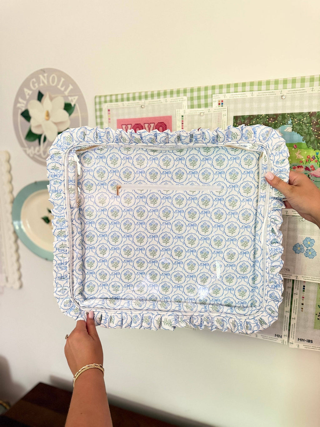 Blue Scallop Floral Hydrangea Ruffle Carryall Project Bag
